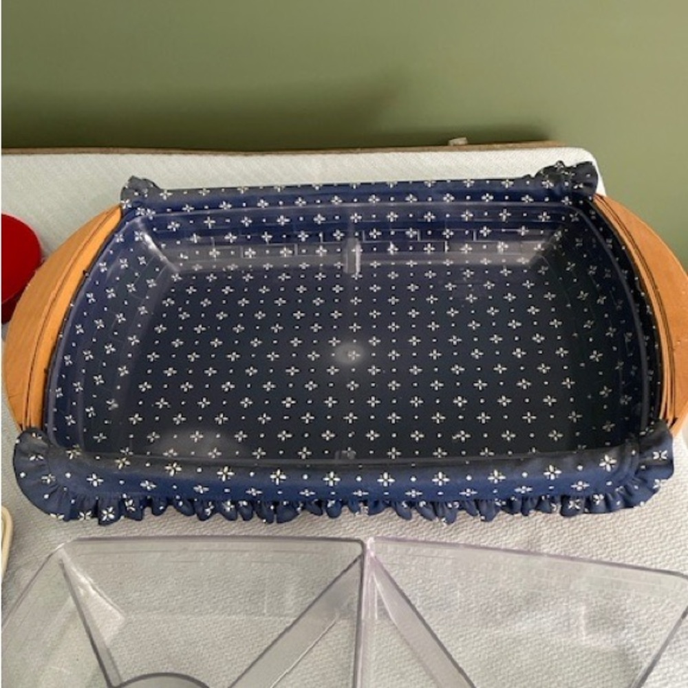 Longaberger serving basket with protectors and lids Size 23" x 14" x 2"